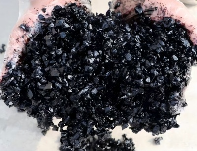 绥中沥青冷补料（沥青砂）的优势特点与施工流程解析